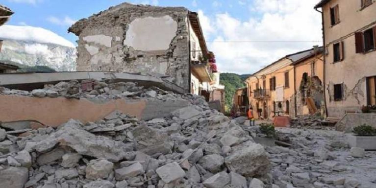 Ricostruzione in Centro Italia, al via il piano per ristrutturare gli alloggi pubblici danneggiati