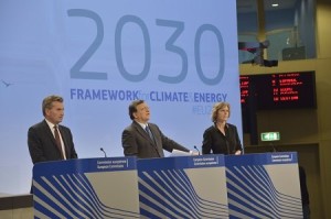 Vertice Ue, raggiunto accordo sul pacchetto clima: gas serra ridotti del 40% entro il 2030