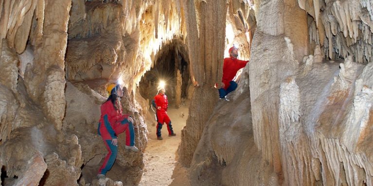 Prove generali di master universitario le Grotte pronte ad educare i geologi