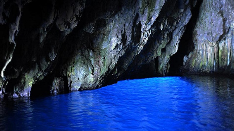 C’è una Grotta Azzurra anche nel Cilento ed i geologi ne analizzeranno le sorgenti termali