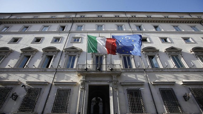 Manovra: 7 miliardi per Amatrice e super-bonus ai condomini. Opere, spunta il «fondo Renzi»