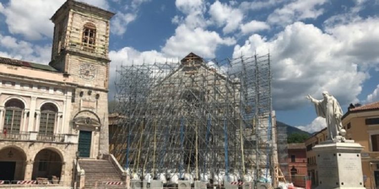 Centro Italia, un concorso internazionale per ricostruire la Basilica di Norcia